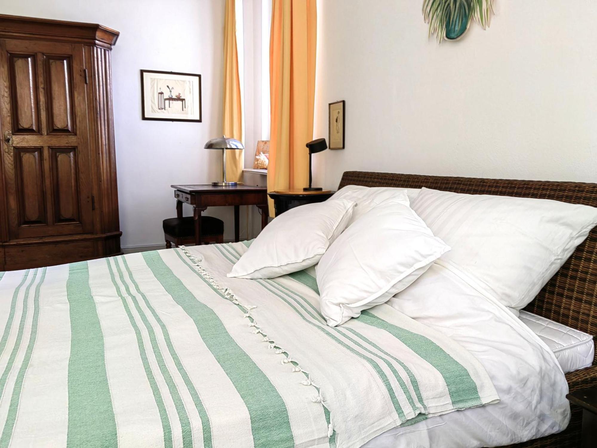 Epic Location Apartment Dusseldorf Bagian luar foto